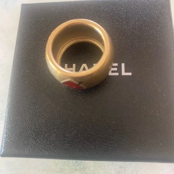 Chanel Metal Heart Ring SZ 7 - Picture 5 of 10